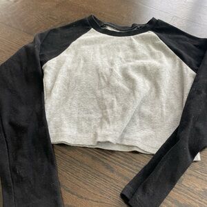 Gray and Black Ribbed Long Sleeve Crop Top